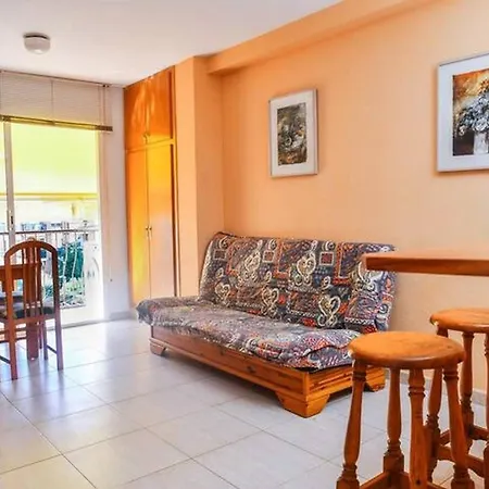 Equipped Centric With Large Terrace * Lloret de Mar